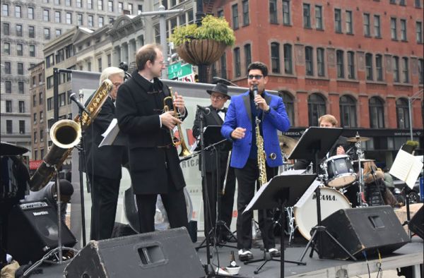BWW Special Event: TIN PAN ALLEY DAY Fills The Air With Music and The Streets With Dancing